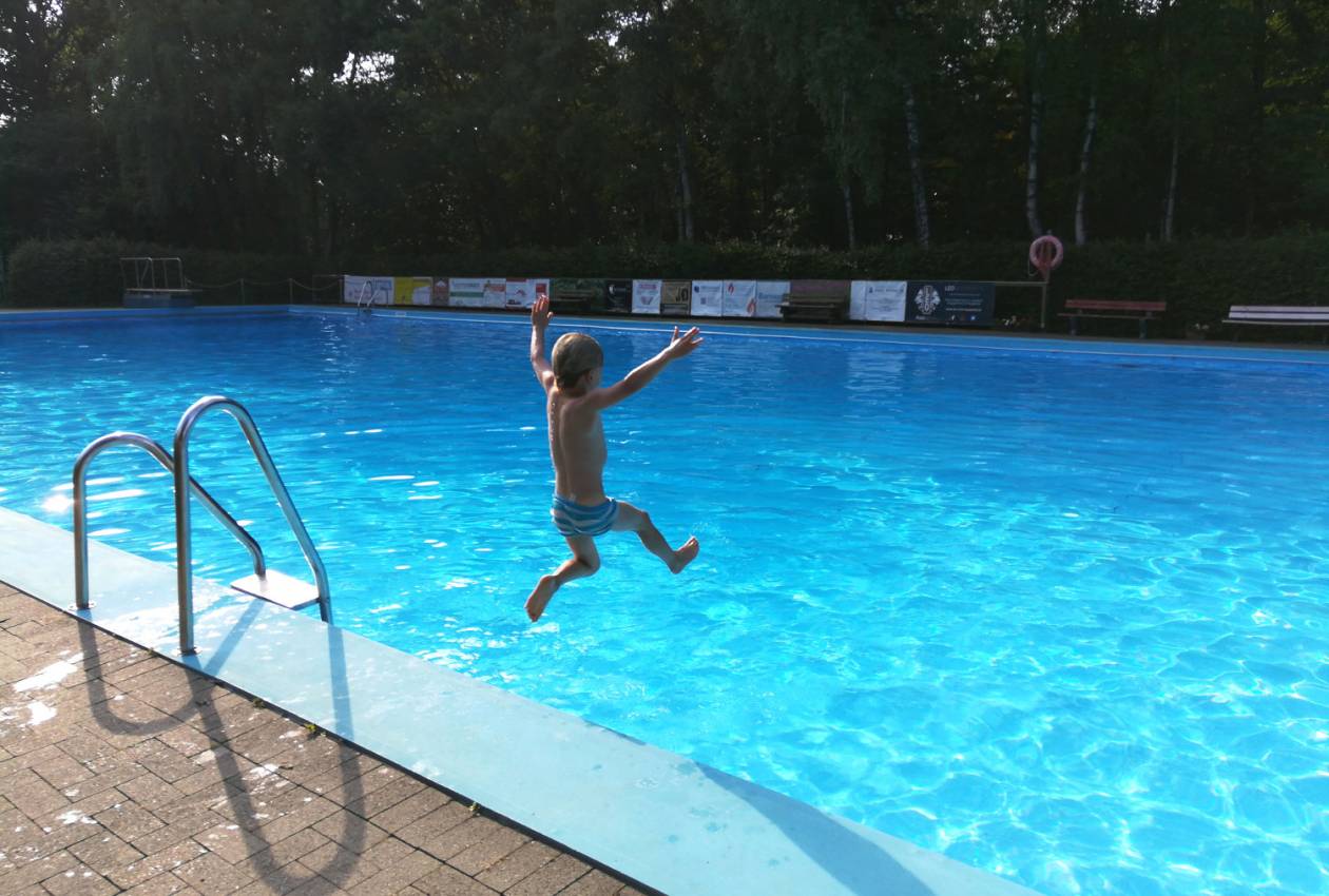 Tauchen Sie ab! Freibad Eckbusch - erfrischend anders