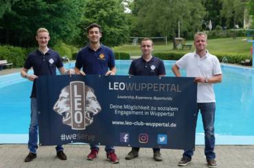 Leos spenden an das Freibad Eckbusch